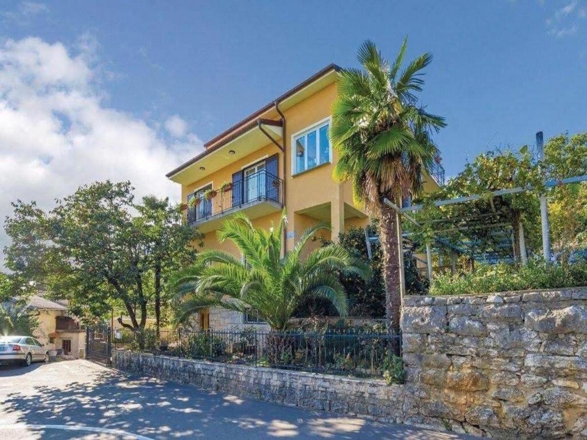 Apartment Kumicic - 3 Bedrooms Ičići Eksteriør bilde